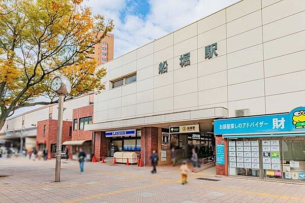 船堀駅 1500m