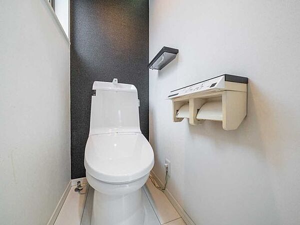 トイレを拡大表示