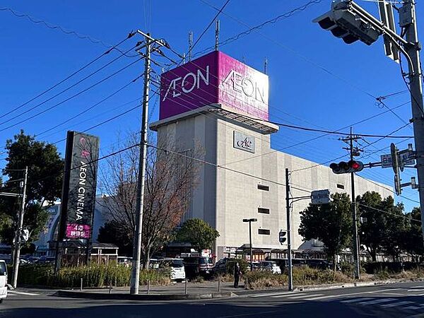 イオン大宮店 130m