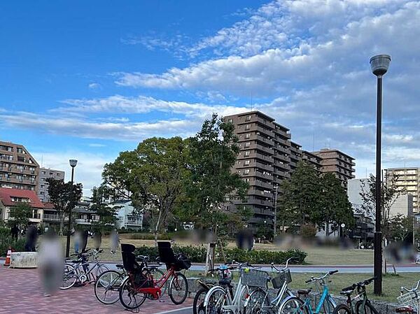 常盤公園 340m