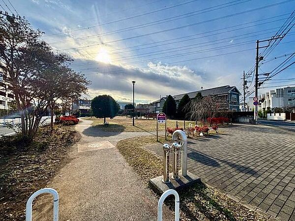 武蔵野市吉祥寺東町ふれあい公園 30m