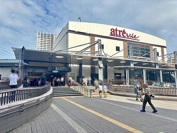 中央線「三鷹」駅 700m