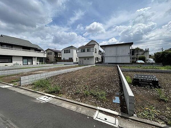 全6区画/対象地正面