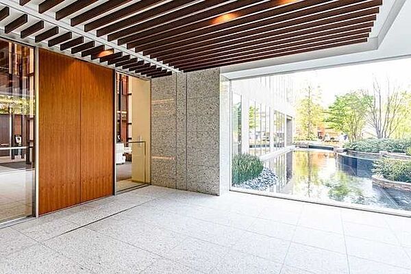 エントランス