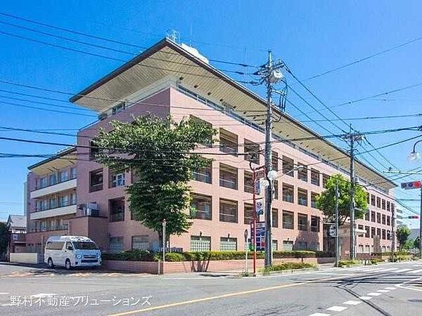 大宮中央総合病院 650m
