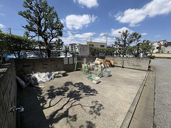ゴミ捨て場
