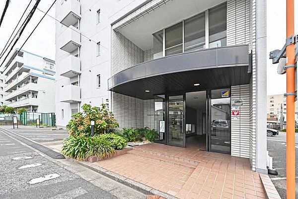 エントランスを拡大表示