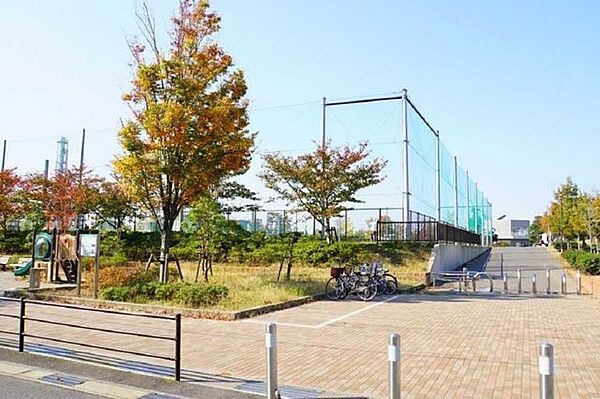 広尾防災公園 250m