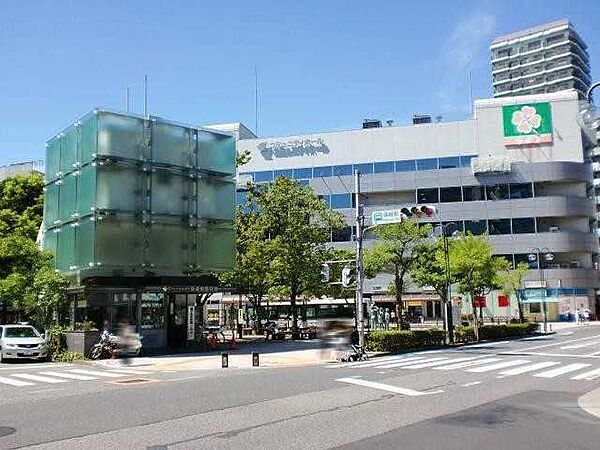 都営新宿線篠崎駅 350m