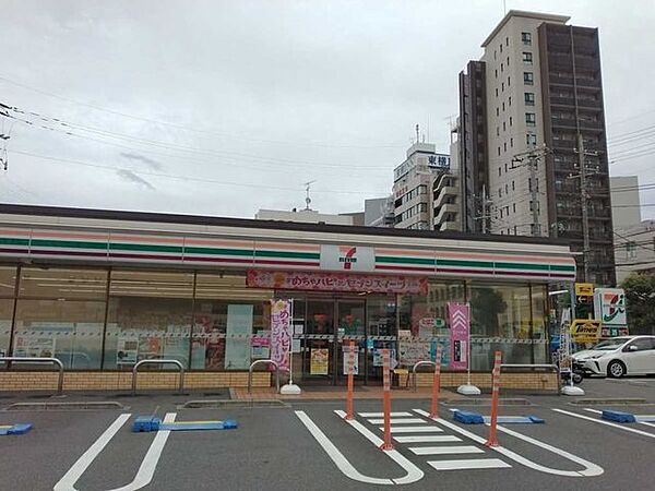 セブンイレブン前原西店 100m