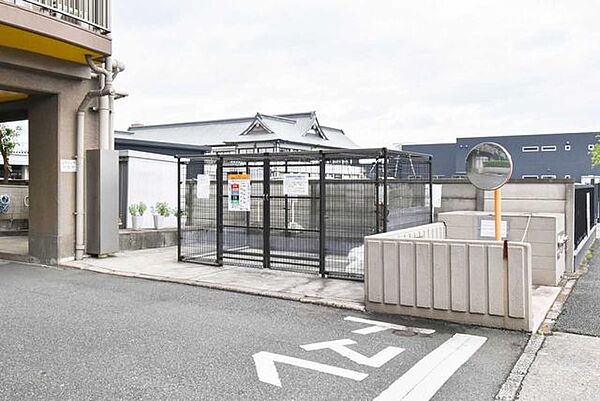 ゴミ置き場