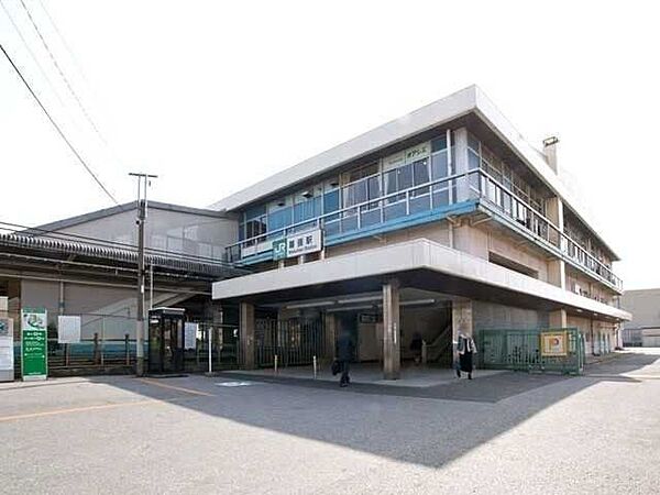 中央総武線「幕張」駅 1120m