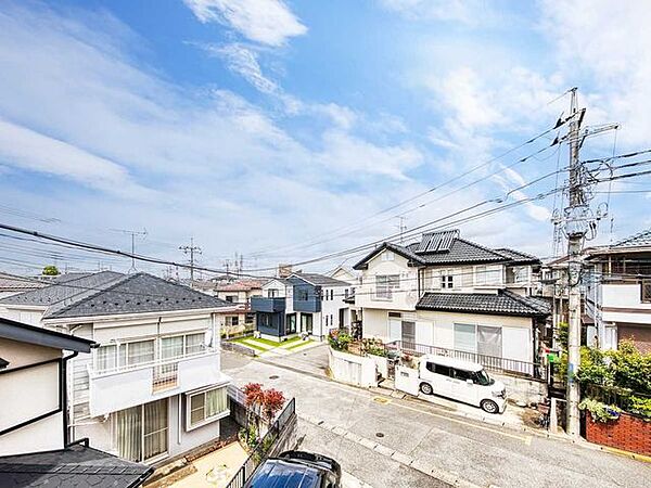北側バルコニーから