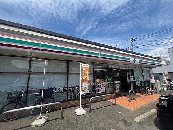 セブンイレブン 53m