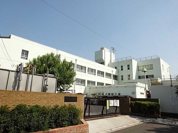 小金井市立南中学校 480m