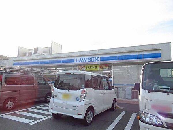ローソン西東京芝久保町一丁目店 400m