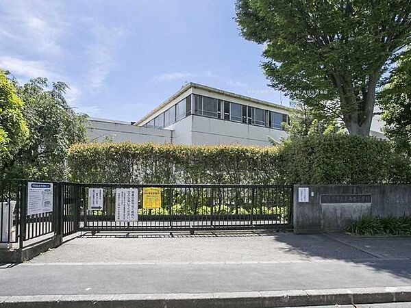 西東京市立上向台小学校 370m