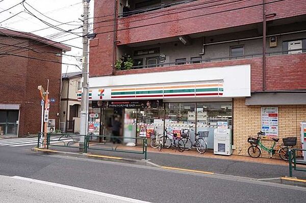 セブンイレブン杉並清水3丁目店 650m