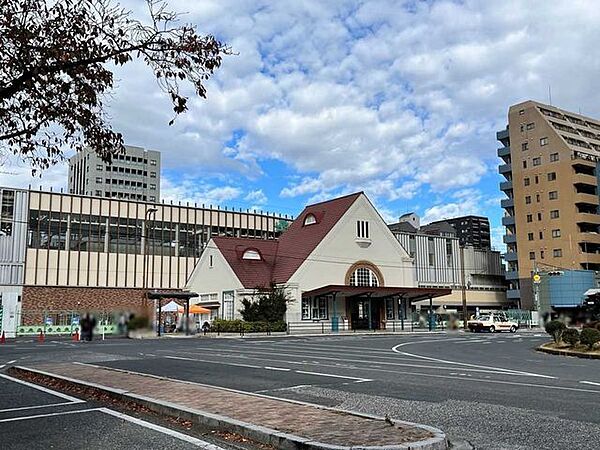 国立駅 950m