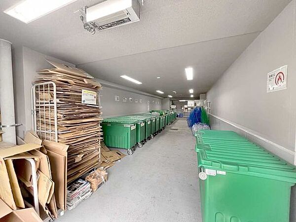 ゴミ置き場