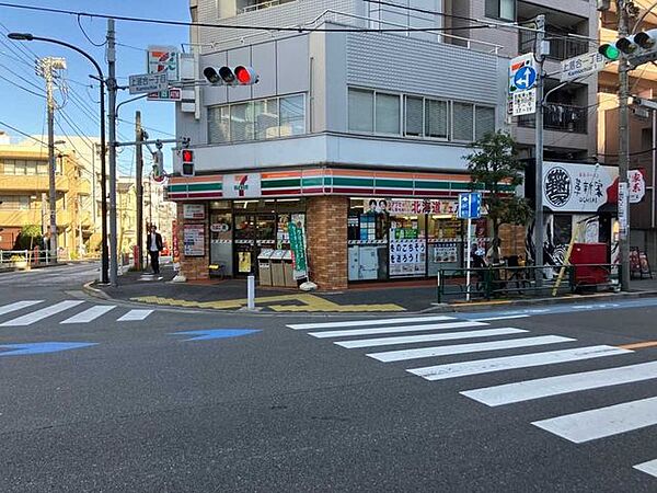 セブンイレブン　新宿上落合店 20m