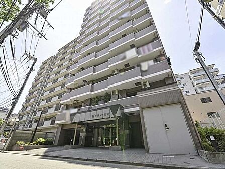 オートロック、防犯カメラあり