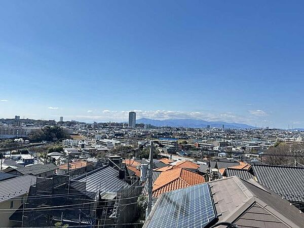 ルーフバルコニーから