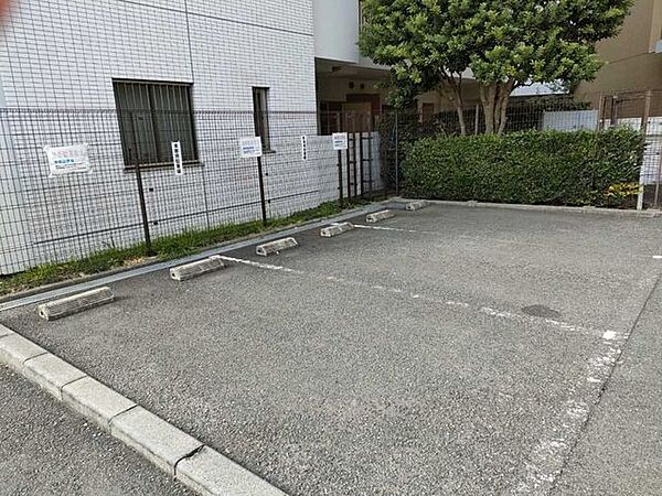 来客者用駐車場