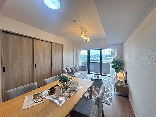 ※家具・調度品等は販売価格に含まれません。
