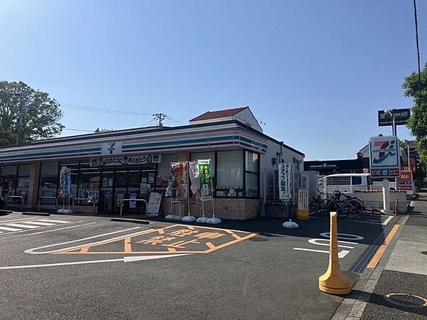 セブンイレブン　町田成瀬駅北店 130m