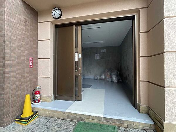 ゴミ置き場