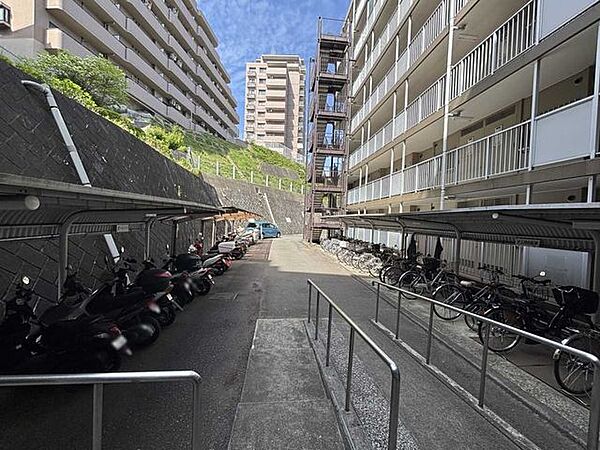 駐輪場・バイク置き場
