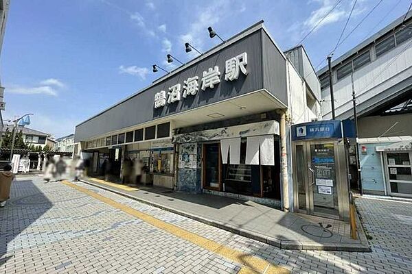 小田急江ノ島線「鵠沼海岸」駅 585m