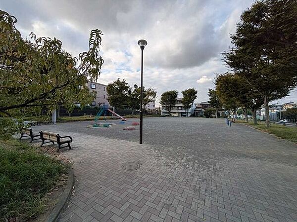 柏町北公園 250m