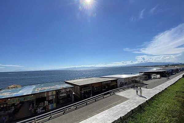 片瀬西浜・鵠沼海水浴場 100m