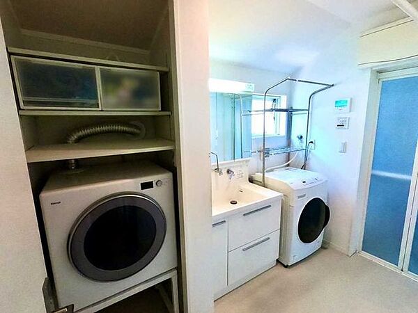 家具調度品は価格に含まれません