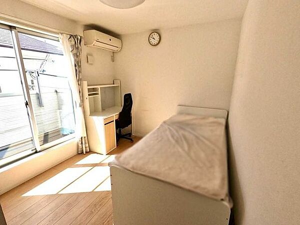 家具調度品は価格に含まれません