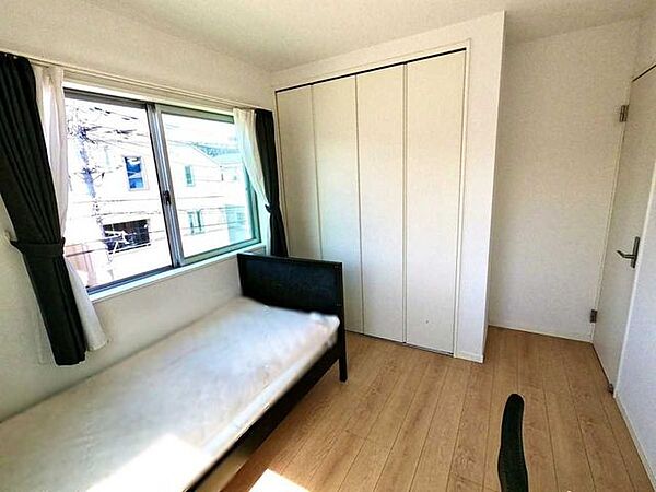家具調度品は価格に含まれません