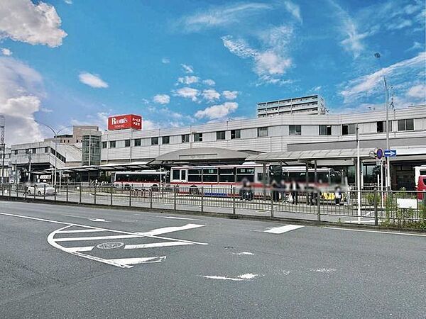 東急田園都市線「あざみ野」駅 1196m