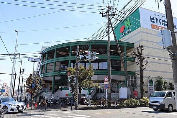 マルエツ川崎宮前店 880m