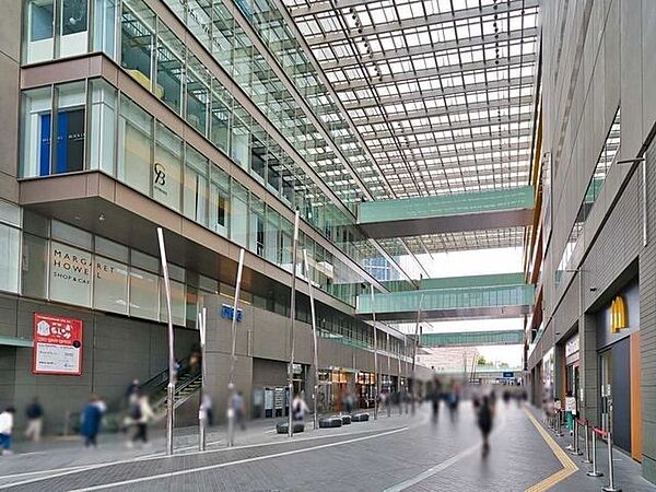 東急田園都市線・大井町線「二子玉川」駅 2350m