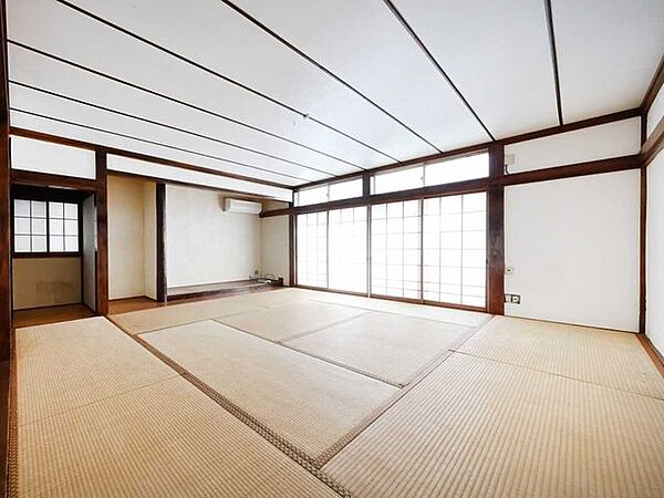 室内