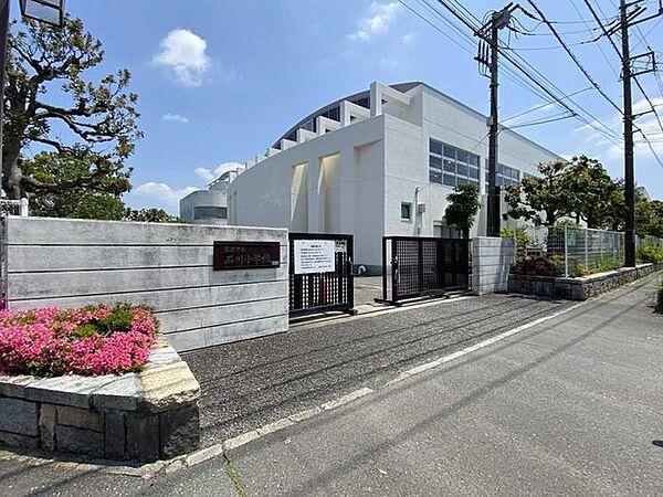 藤沢市立石川小学校 1200m