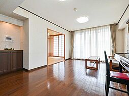 グランステイツ枚方香里園町C棟天日館 3LDKのリビング/ダイニング