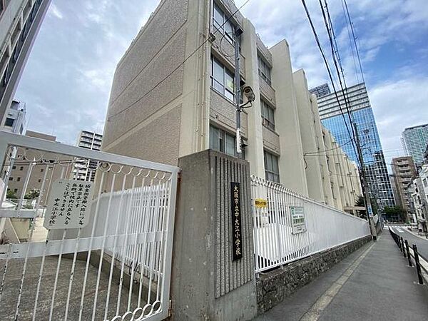 大阪市立中大江小学校 400m