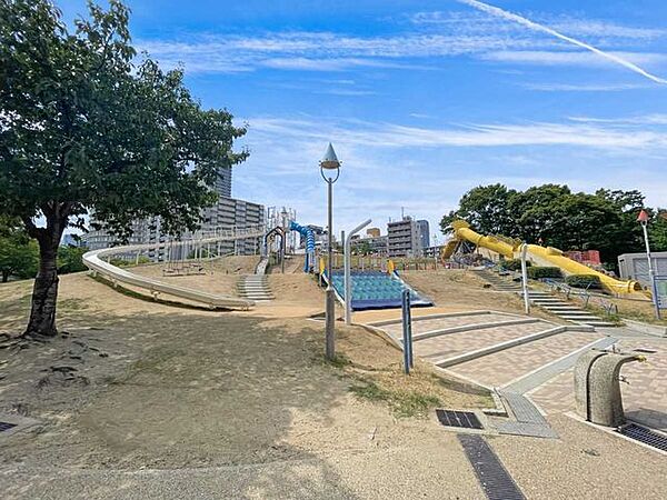 扇町公園 42m