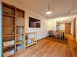 ヴィオス山科音羽マナーズ別邸 2LDKの室内