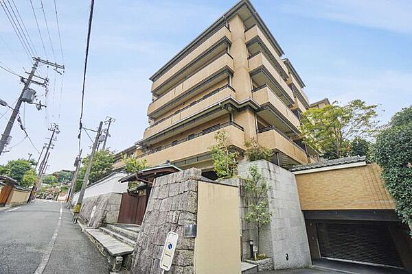 外観：326000218567