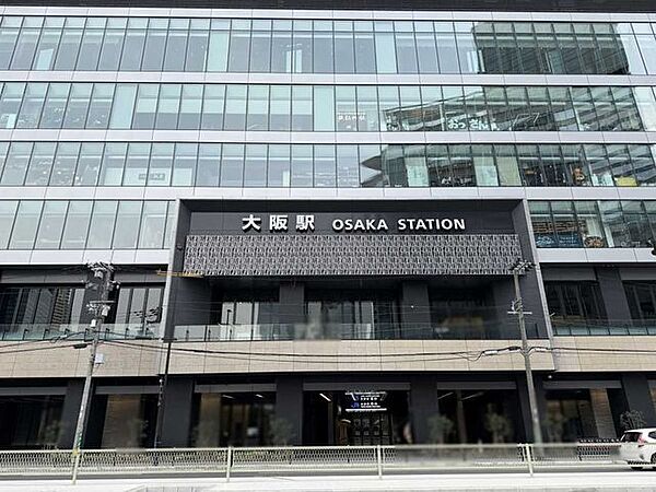 JR「大阪」駅 775m