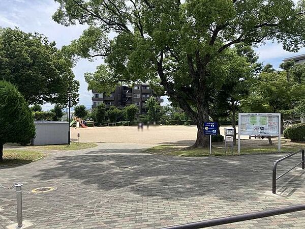 石橋公園 450m